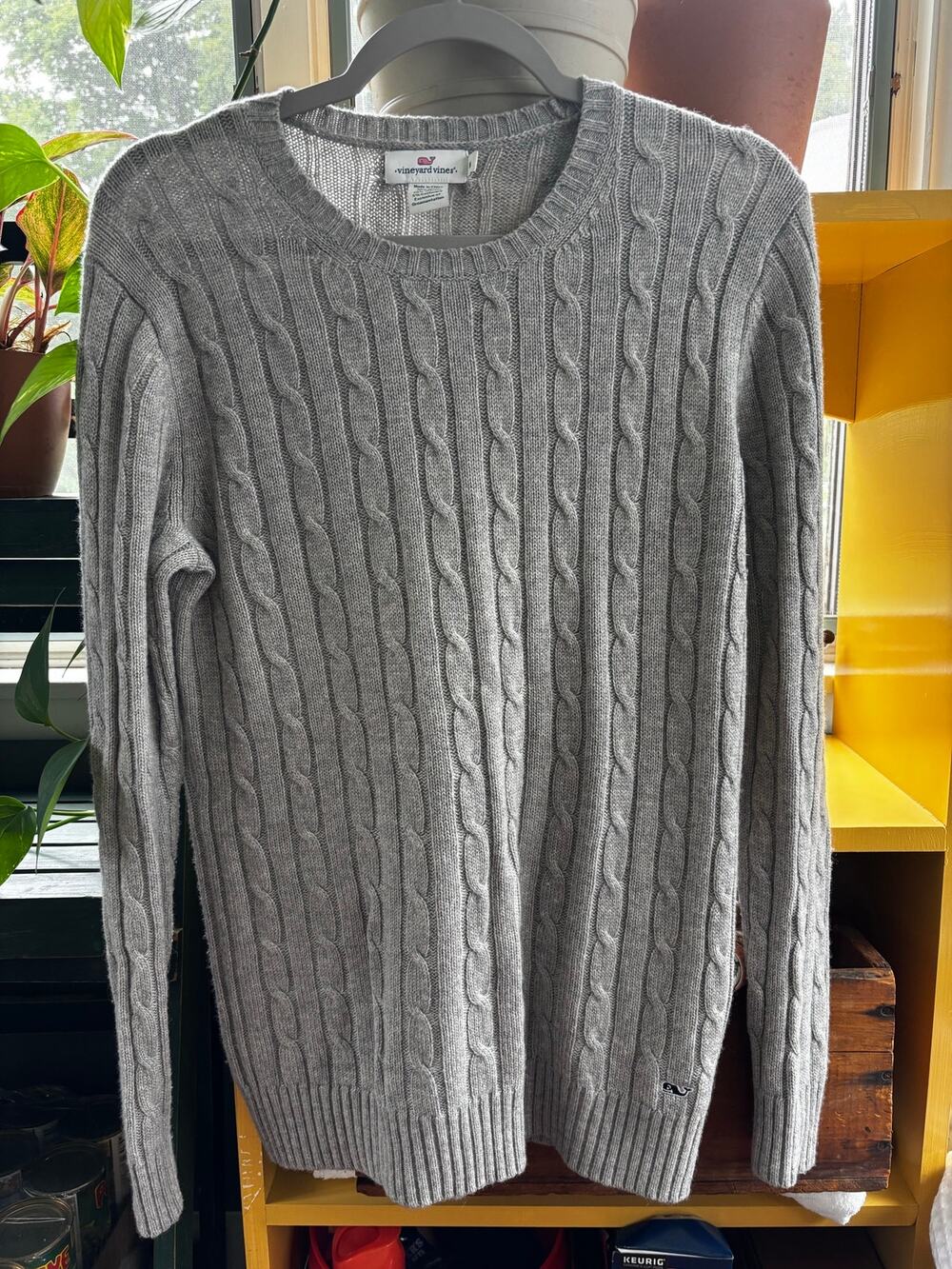 Vineyard Vines Women’s Sweater, Medium